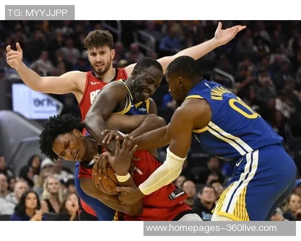 勇士与火箭2015至2016赛季对决回顾及精彩瞬间分析