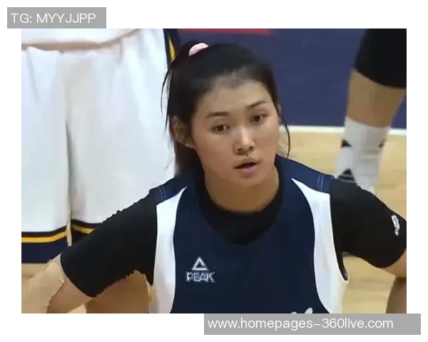 新疆女篮与武汉女篮激战正酣争夺女篮联赛季后赛名额的关键之战